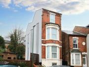 2 Bedroom Detached House For Rent In Nottingham