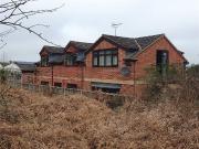 2 bedroom detached house for sale