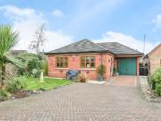 2 bedroom detached house for sale