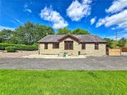 2 bedroom detached house for sale