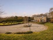 2 bedroom detached house for sale