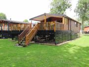 2 bedroom detached house for sale