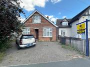 2 bedroom detached house for sale