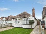 2 bedroom detached house for sale