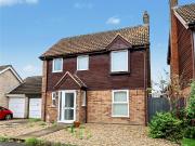 2 bedroom detached house for sale