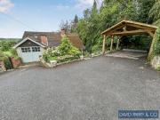 2 bedroom detached house for sale