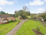 2 bedroom detached house for sale