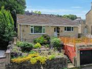 2 bedroom detached house for sale