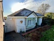 2 bedroom detached house for sale