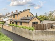 2 bedroom detached house for sale