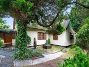 2 bedroom detached house for sale