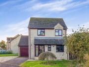 2 bedroom detached house for sale