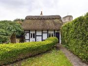 2 bedroom detached house for sale