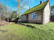 2 bedroom detached house for sale