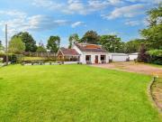 2 bedroom detached house for sale