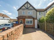 2 bedroom detached house for sale