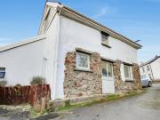 2 bedroom detached house for sale