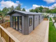 2 bedroom detached house for sale
