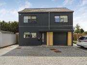 2 bedroom detached house for sale