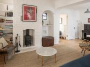 2 bedroom detached house for sale