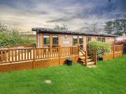 2 bedroom detached house for sale