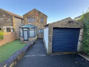 2 bedroom detached house for sale