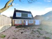 2 bedroom detached house for sale