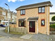2 bedroom detached house for sale