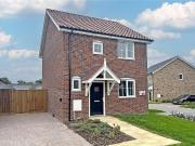 2 bedroom detached house for sale