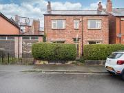 2 bedroom detached house for sale