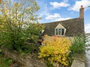 2 bedroom detached house for sale