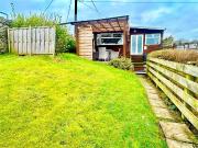 2 bedroom detached house for sale