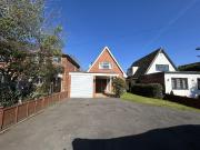 2 bedroom detached house for sale