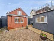 2 bedroom detached house for sale 2 bedroom detached house for sale