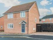 2 bedroom detached house for sale