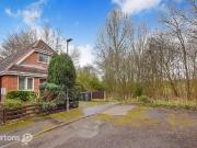 2 bedroom detached house for sale