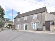 2 bedroom detached house for sale in Chalford Hill...
