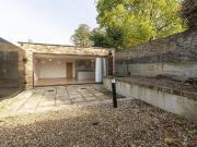 2 bedroom detached house to rent