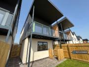 2 bedroom detached house to rent