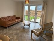 2 bedroom detached house to rent