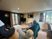 2 bedroom detached house to rent