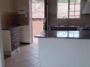 2 Bedroom duplex apartment rented in Mooikloof Ridge,...