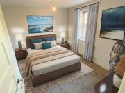 2 bedroom duplex for rent in 147 Uxbridge Road, Hampton,...