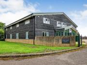 2 Bedroom Duplex For Rent In Caldecote