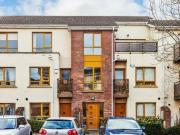 2 bedroom duplex for sale in 52 Hampton Wood Road...