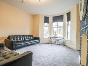 2 bedroom duplex to rent