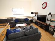 2 bedroom duplex to rent