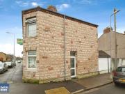 2 Bedroom End Of Terrace House