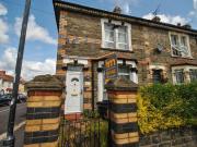 2 Bedroom End Of Terrace House