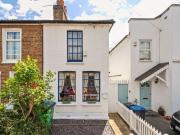 2 Bedroom End Of Terrace House